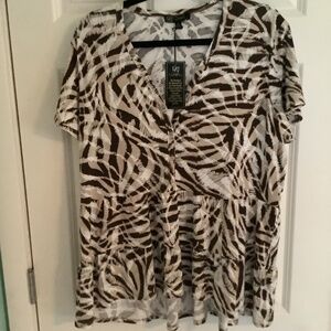 NWT Animal print top